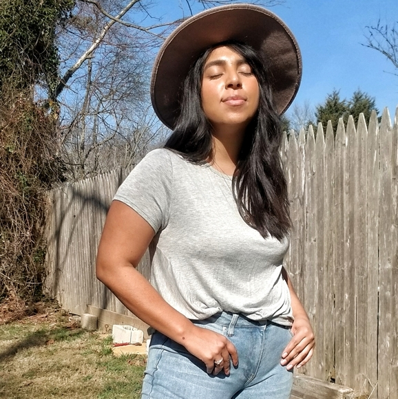 FORGET ME KNOT GRAY TEE SHIRT TOP - Picture 5 of 15